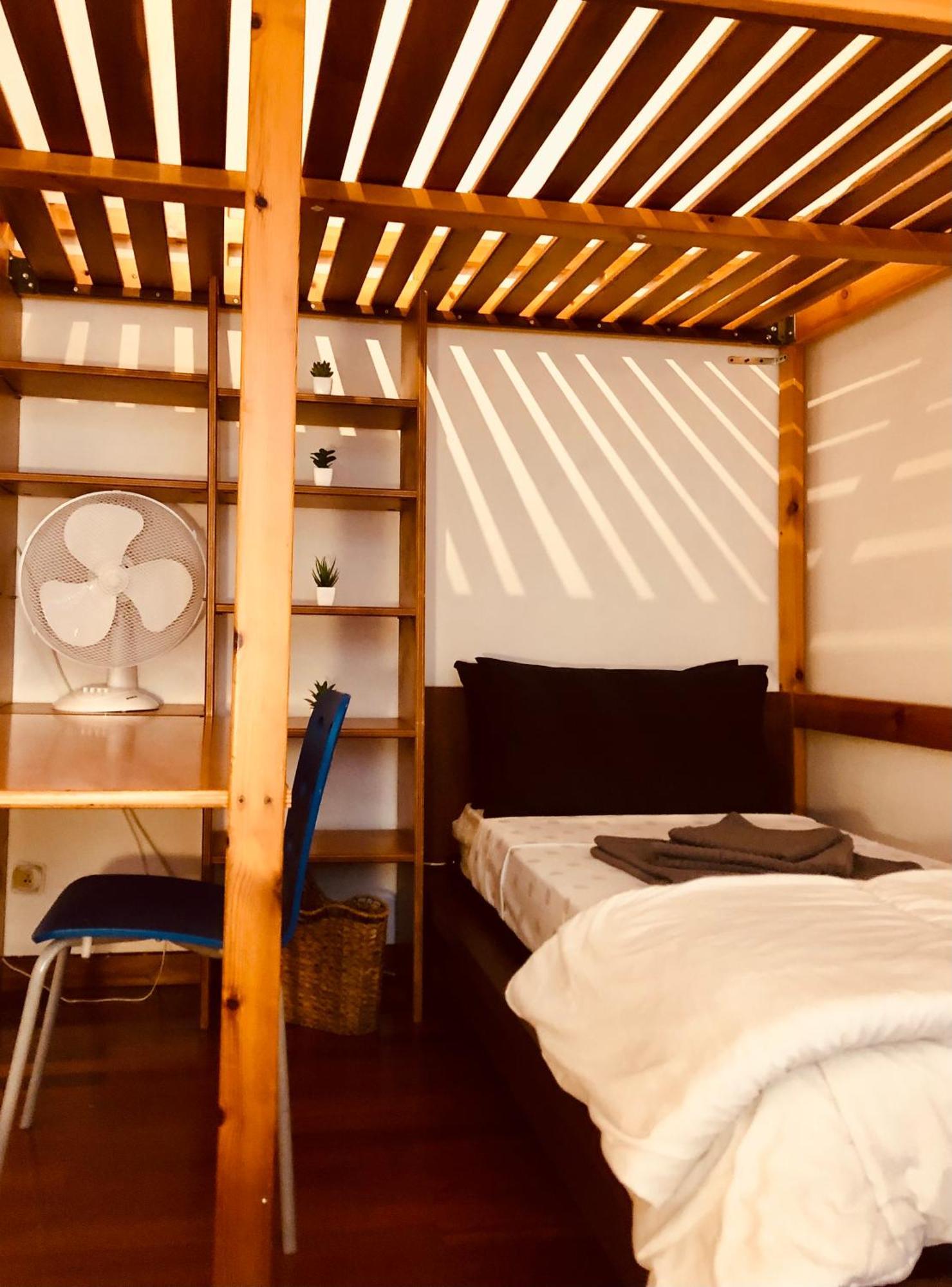 Campus Apartment *